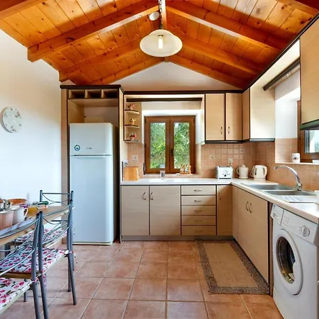 Elia, ,platanos, Paxos Holiday home *